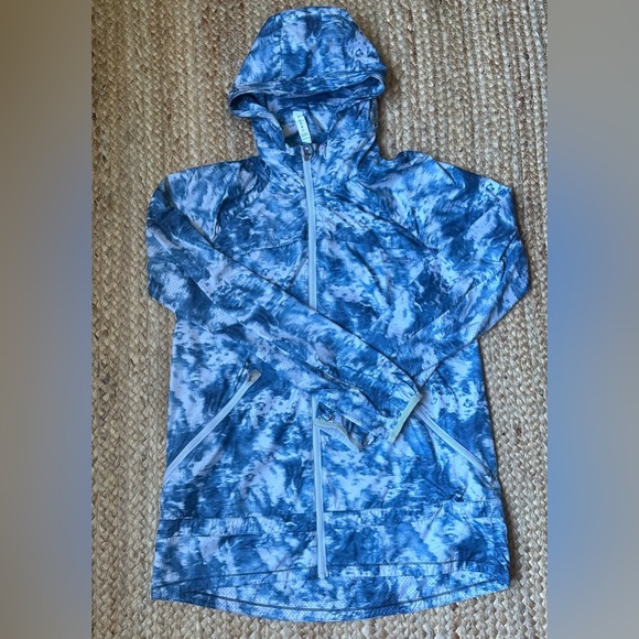lululemon athletica Jackets & Blazers - Lululemon Windbreaker Jacket Size 6